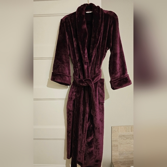 Natori Plush Sherpa Women's Robe sz medium - Picture 3 of 5